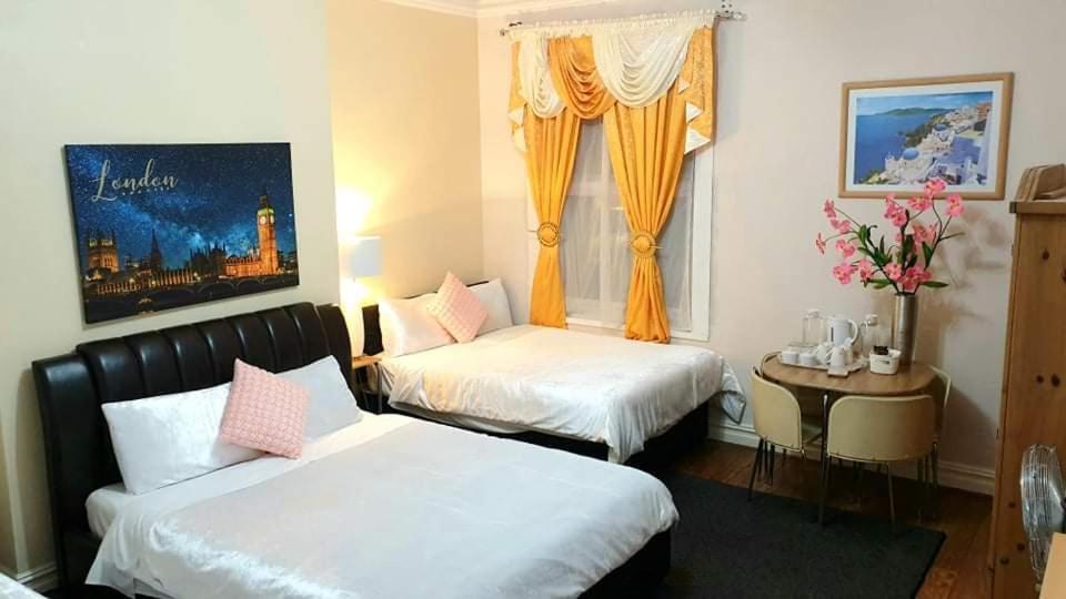 Gabriel Guesthouse 拉尔 外观 照片