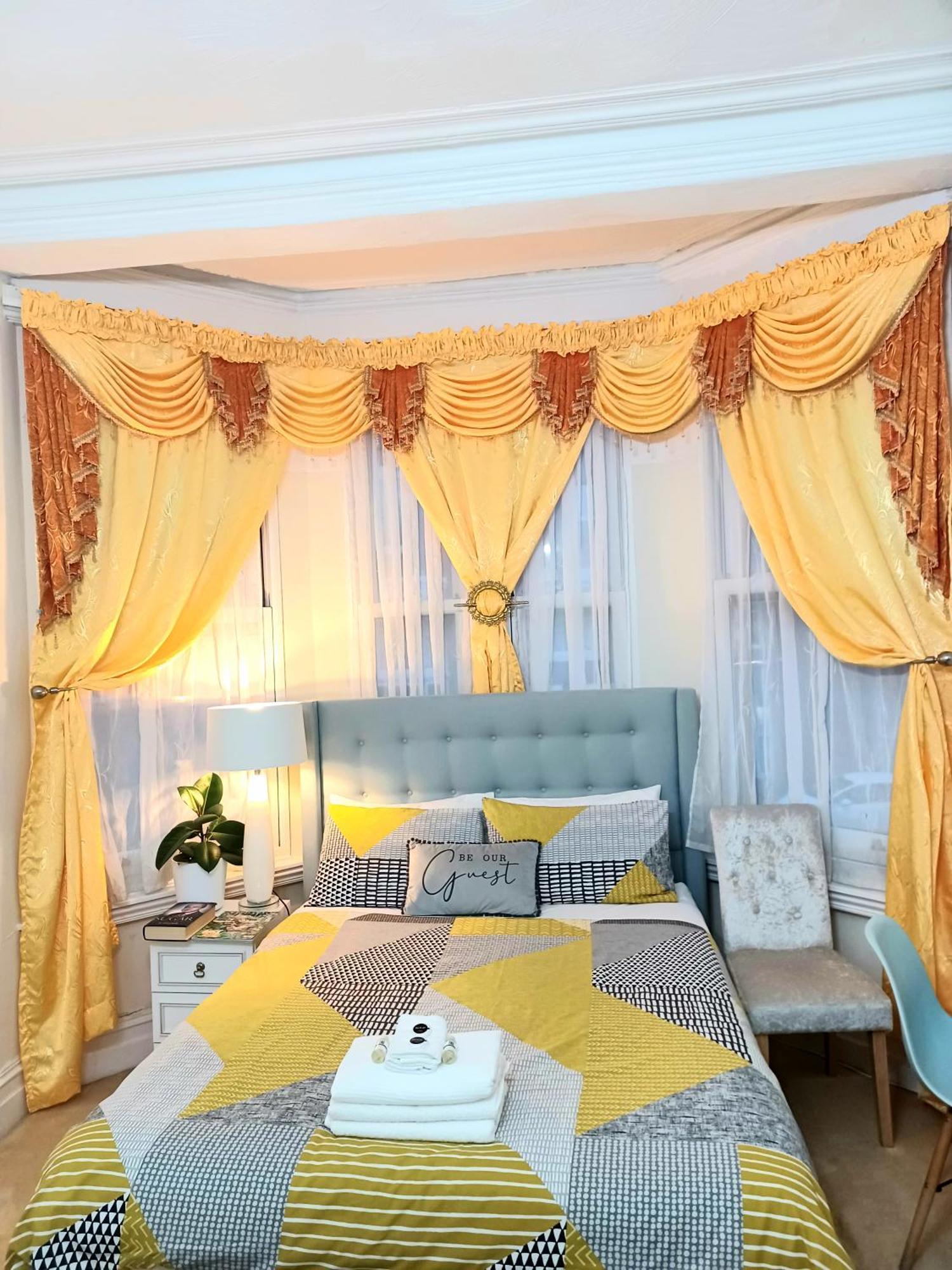 Gabriel Guesthouse 拉尔 外观 照片