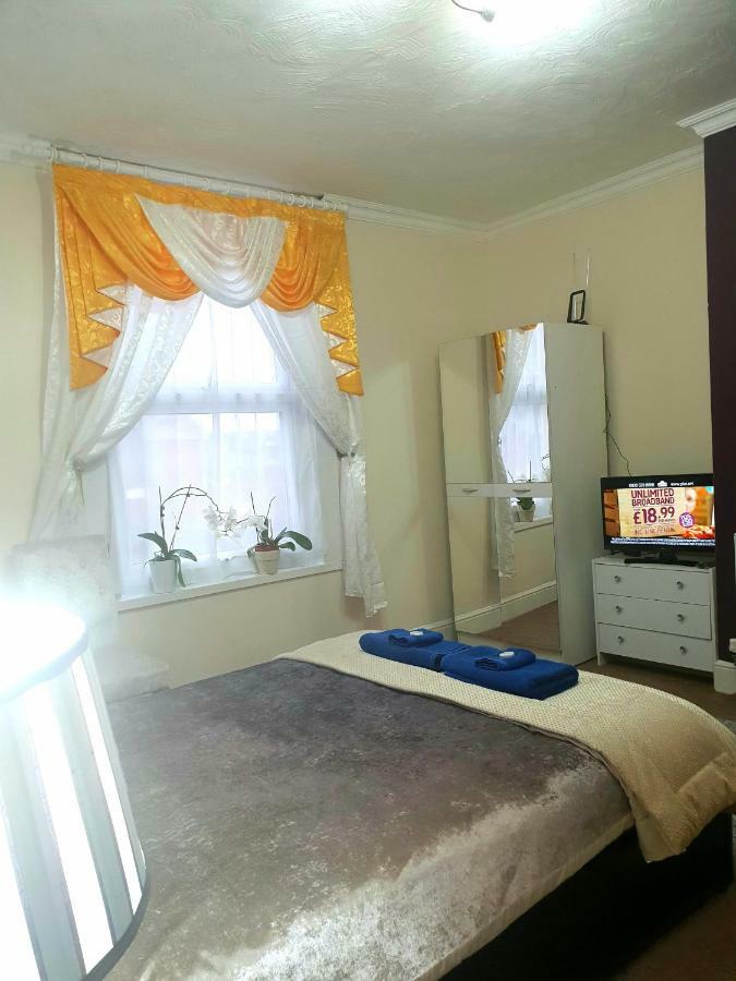 Gabriel Guesthouse 拉尔 外观 照片