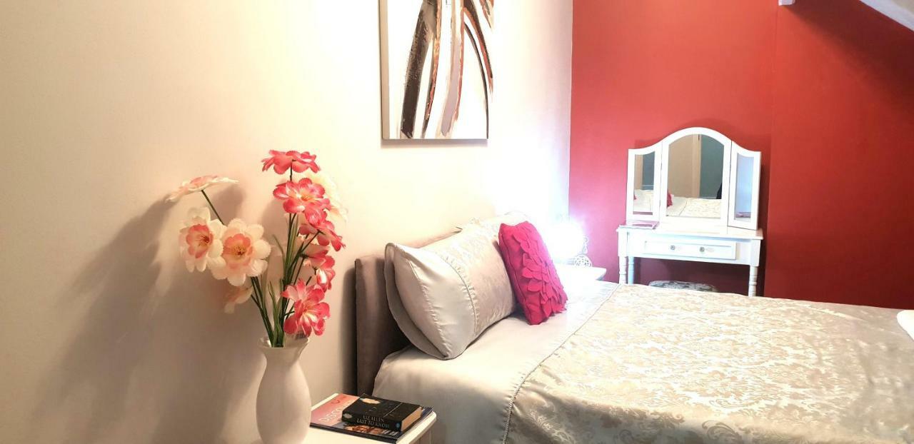 Gabriel Guesthouse 拉尔 外观 照片