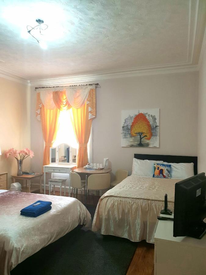 Gabriel Guesthouse 拉尔 外观 照片