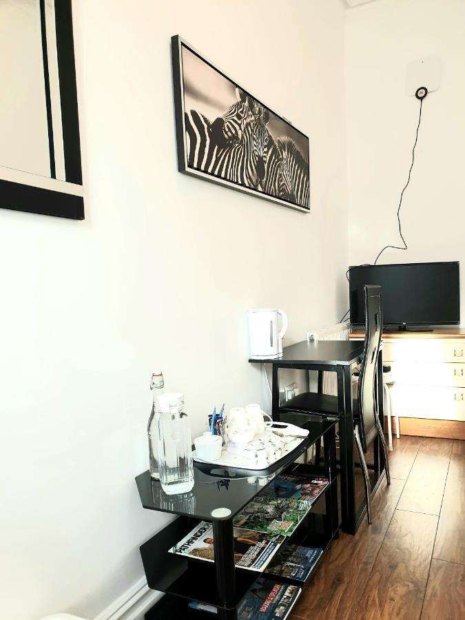 Gabriel Guesthouse 拉尔 外观 照片